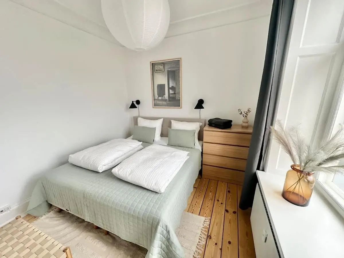 Deluxe 4 Bedrooms 180 M2 Canal View Prime Location Copenhaga Apartamento