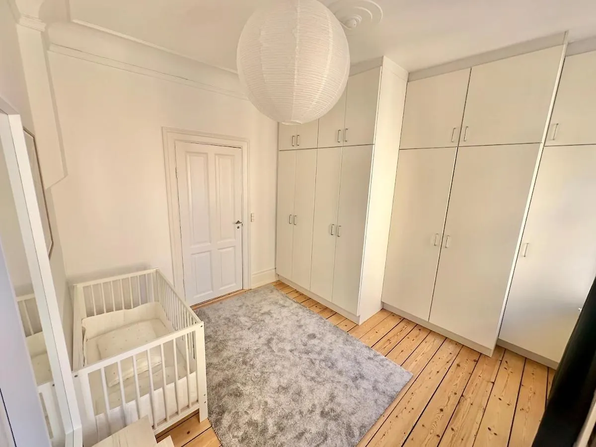 Deluxe 4 Bedrooms 180 M2 Canal View Prime Location Copenhaga